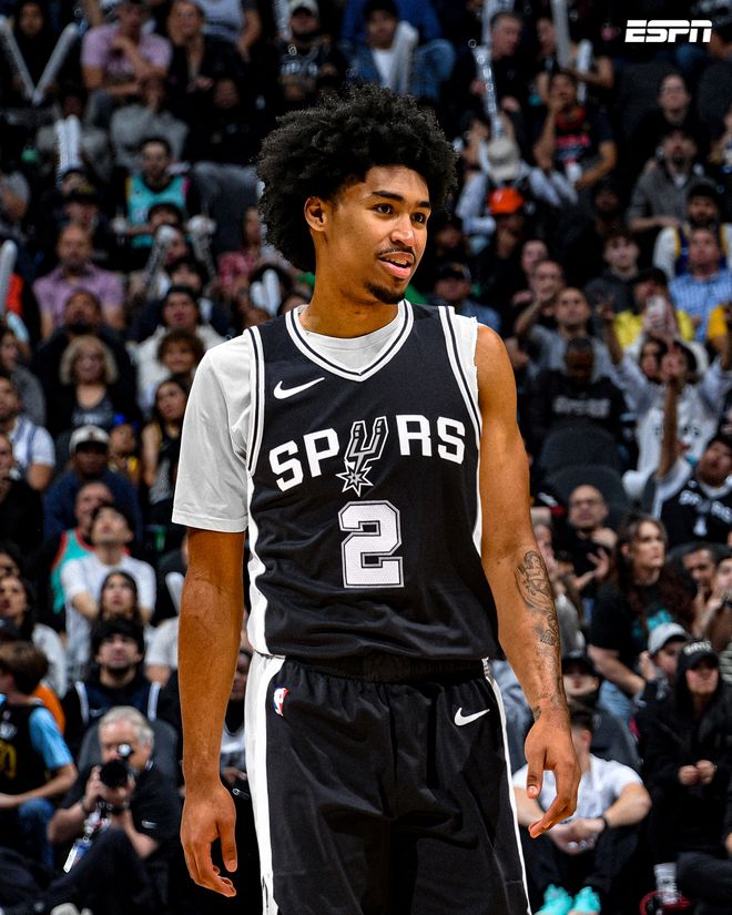 字母：没能连续两年去拉维加斯很难受，不知上次7连败是啥时候（字母：连续两年无缘拉斯维加斯很难受，不记得上次遭遇七连败是何时）