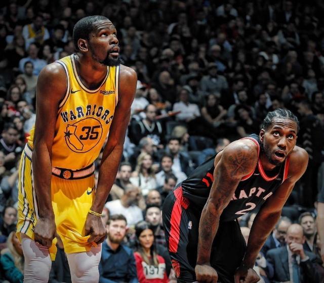 德天空：拜仁引进费耶诺德右后卫里德的谈判正在取得进展（德天空：拜仁与费耶诺德就右后卫里德的引援谈判取得进展）