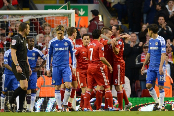 WTT总决赛：首个单打8强诞生！男乒名将一轮游，林昀儒4-2开门红