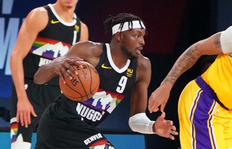 米体：因拉齐奥伤病过多，主席洛蒂托请来神父为球队祝福（米体：拉齐奥伤兵满营，主席洛蒂托邀神父为球队祈福）